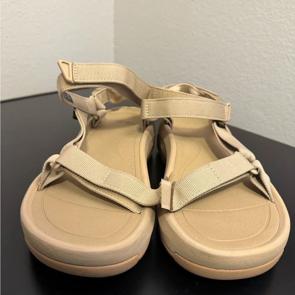 Teva Hurricane Xlt2 Ampsole - Picture 2 of 12